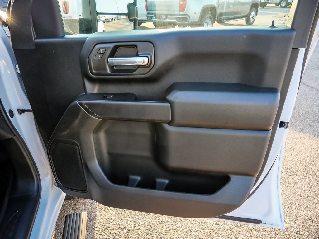 New 2026 Chevrolet Silverado 2500 Custom w/ Custom Value Package AWD/4WD image 23
