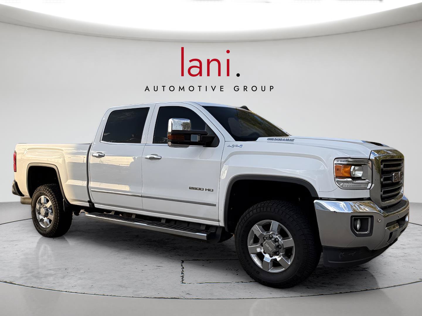 Used 2018 GMC Sierra 2500 SLT w/ Duramax Plus Package AWD/4WD image 29