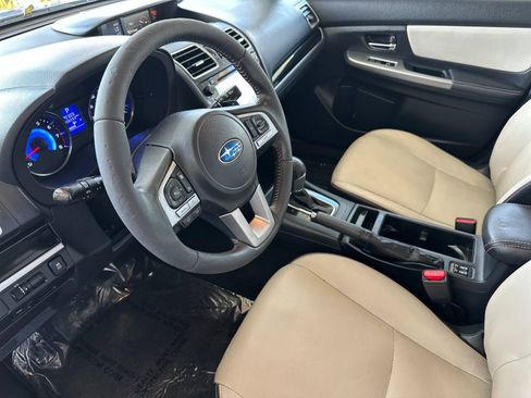 Used 2016 Subaru Crosstrek Touring AWD/4WD image 10