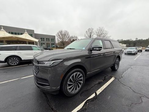 New 2025 Lincoln Navigator L Black Label image 3