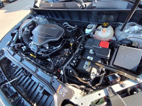 Used 2019 GMC Acadia SLT image 52