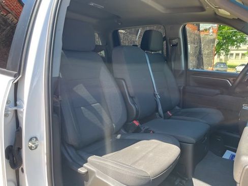 Used 2025 Chevrolet Silverado 2500 LT w/ Convenience Package AWD/4WD image 26