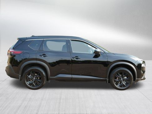 Certified 2023 Nissan Rogue SV w/ SV Premium B Package AWD/4WD image 8