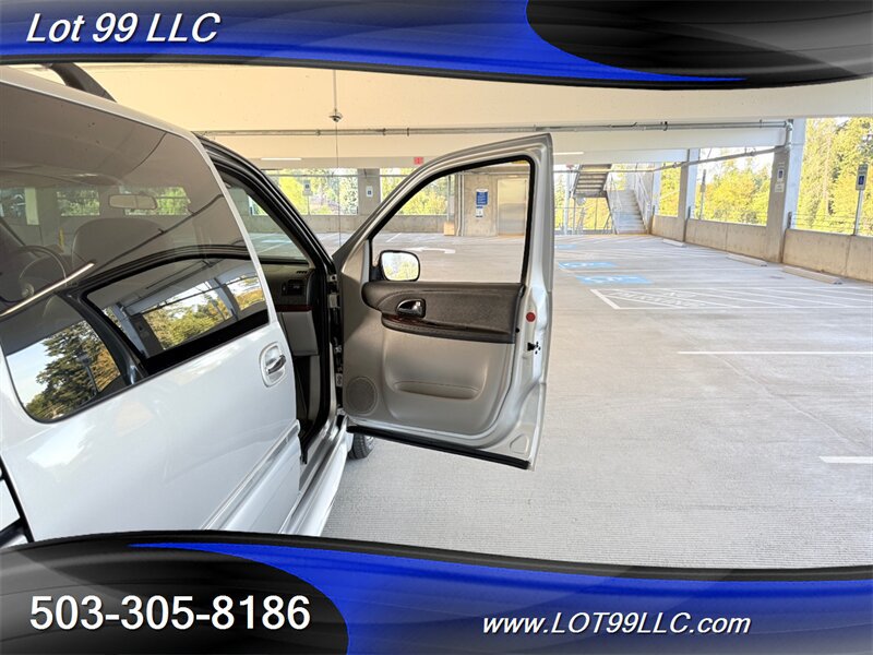 Used 2007 Buick Terraza CXL w/ Driver Confidence Package FWD image 41