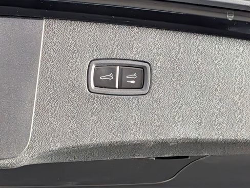 New 2026 Porsche Cayenne Coupe image 18