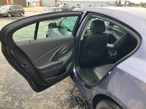 Used 2015 Buick LaCrosse Leather FWD image 11