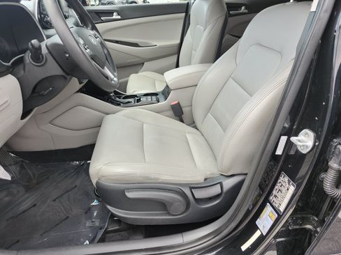 Used 2019 Hyundai Tucson SE FWD image 21