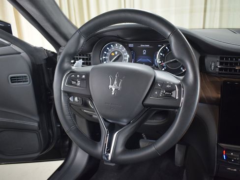 Certified 2022 Maserati Quattroporte Modena Q4 image 27