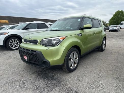 Used 2015 Kia Soul FWD image 3