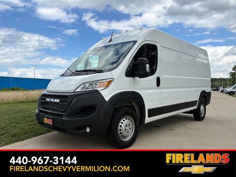 Used 2026 RAM ProMaster 2500 w/ Convenience Group FWD image 1