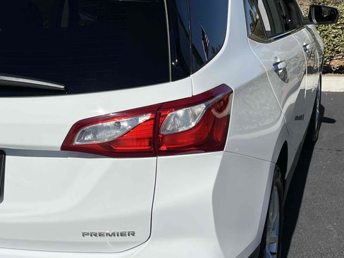 Used 2020 Chevrolet Equinox Premier image 52