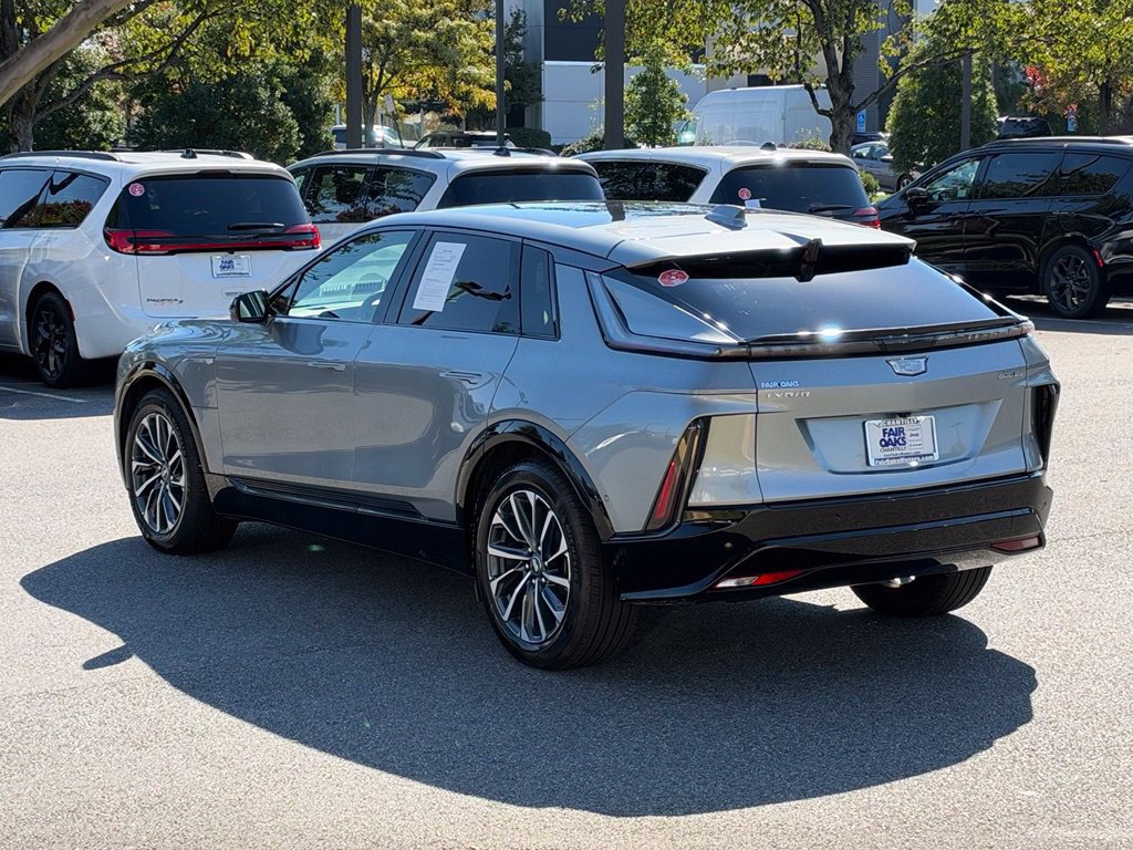 Used 2024 Cadillac Lyriq Sport w/ LPO, Floor Liner Package AWD/4WD image 10