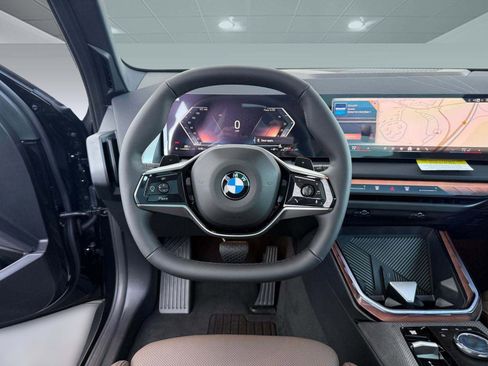 Used 2026 BMW X3 xDrive30 w/ Convenience Package image 25