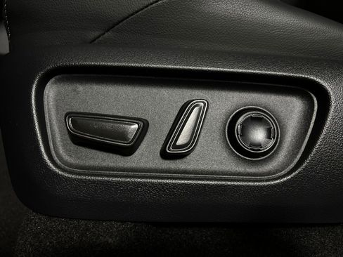 New 2026 Toyota 4Runner Limited image 11