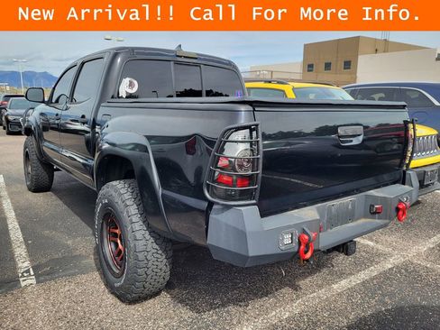 Used 2014 Toyota Tacoma 4x4 Double Cab w/ TRD Off-Road Package image 6