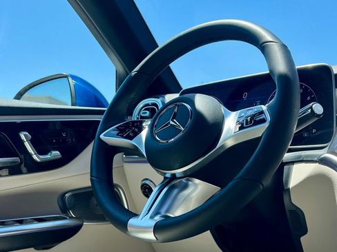 Certified 2026 Mercedes-Benz GLC 300 4MATIC image 18