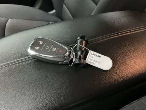 Used 2023 Chevrolet Malibu LT image 22