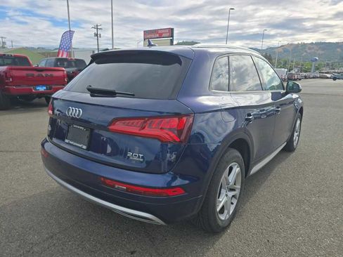 Used 2018 Audi Q5 2.0T Premium w/ Convenience Package AWD/4WD image 10