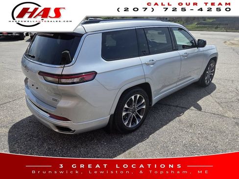 Used 2022 Jeep Grand Cherokee L Overland w/ MOPAR Finishing Package AWD/4WD image 6