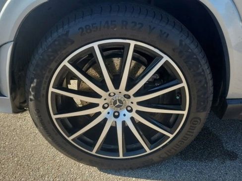 Used 2023 Mercedes-Benz GLS 450 4MATIC image 11