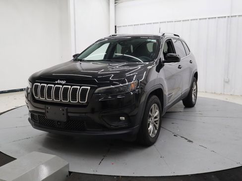 Used 2021 Jeep Cherokee Latitude Lux AWD/4WD image 8