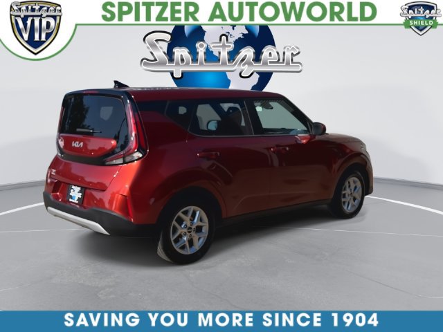 Used 2023 Kia Soul LX w/ LX Technology Package FWD image 14