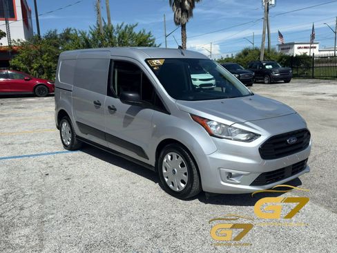 Used 2019 Ford Transit Connect XLT FWD image 4