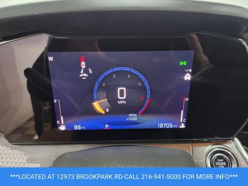 Certified 2025 Chevrolet Trax ACTIV w/ Driver Confidence Package FWD image 14