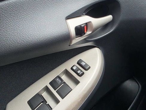 Used 2013 Toyota Corolla S w/ Preferred Accessory Pkg #2 FWD image 21