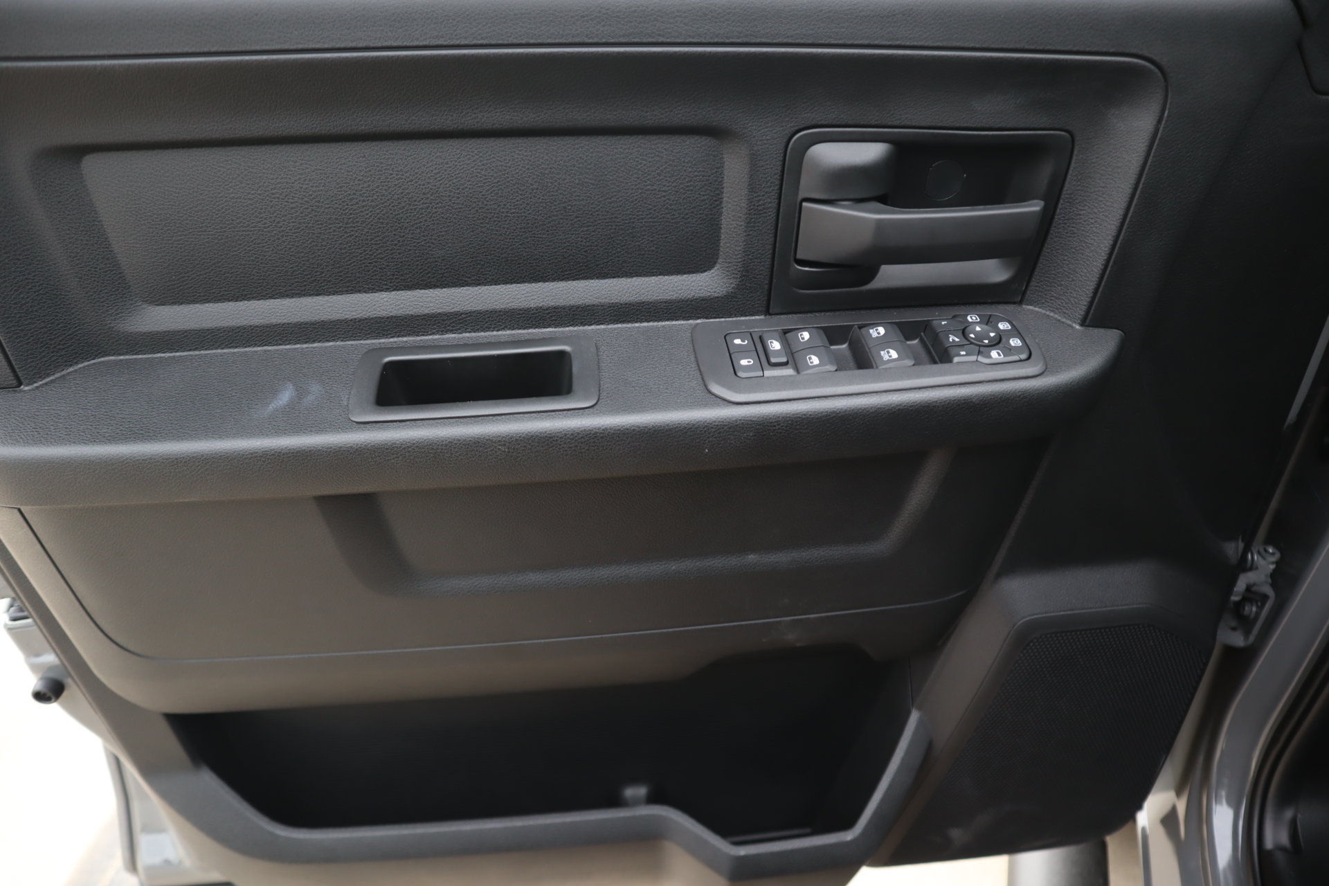 New 2026 RAM 2500 Tradesman AWD/4WD image 15