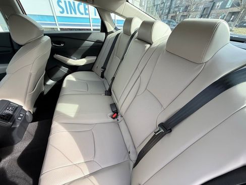 New 2025 Honda Accord EX-L image 30