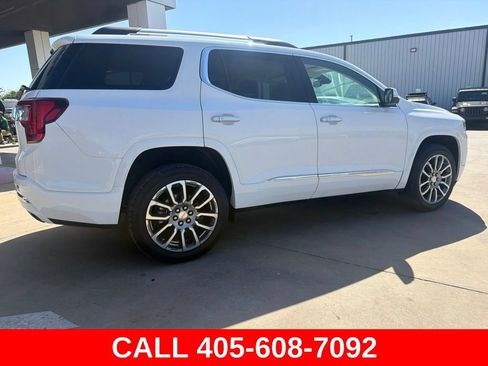 Used 2023 GMC Acadia Denali FWD image 3