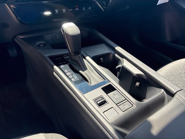 Used 2027 Nissan Sentra SV w/ Floor Mat Package FWD image 25