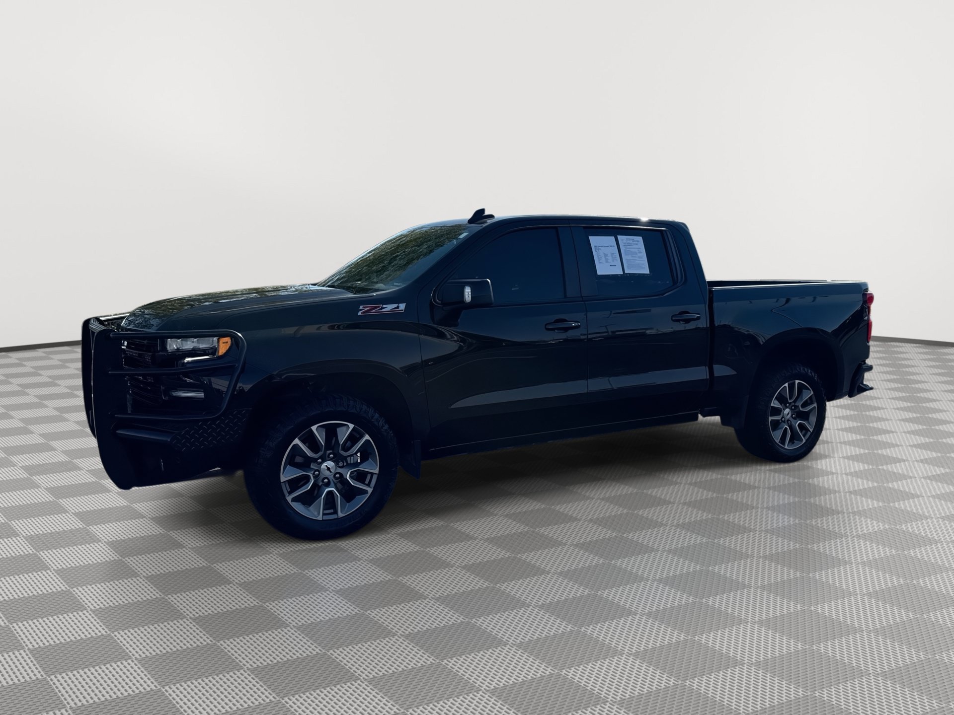 Certified 2022 Chevrolet Silverado 1500 RST AWD/4WD image 1