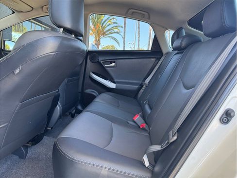 Used 2015 Toyota Prius Four FWD image 20