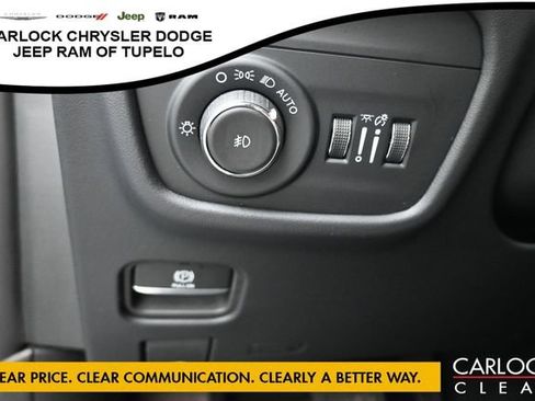 Used 2024 Jeep Grand Cherokee L Summit AWD/4WD image 13