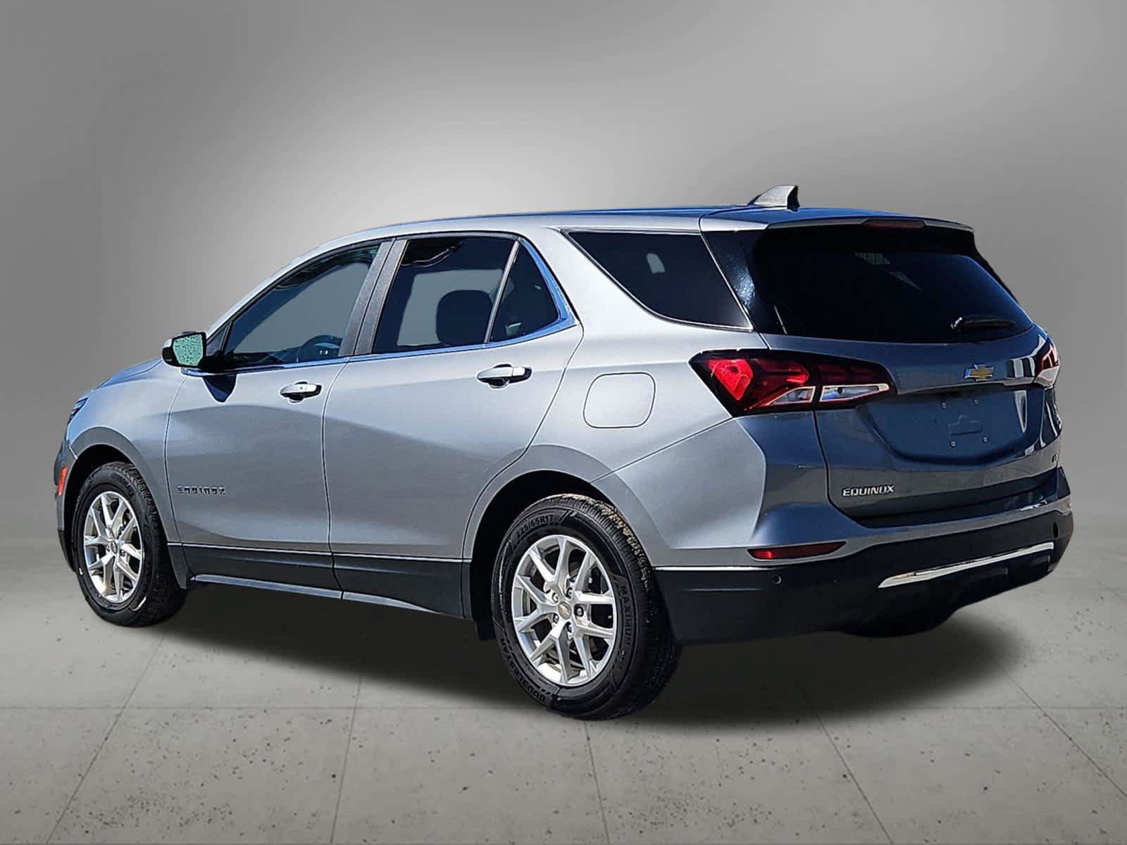 Used 2024 Chevrolet Equinox LT FWD image 4