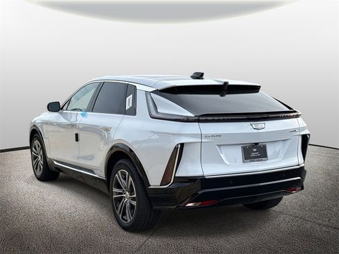 New 2026 Cadillac Lyriq Premium Luxury image 4