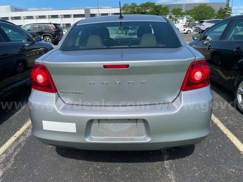 Used 2013 Dodge Avenger SE FWD image 5