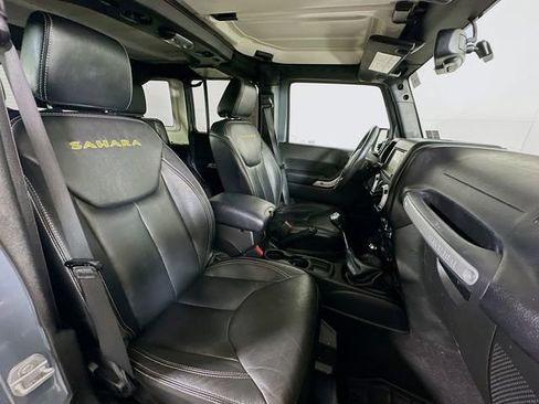 Used 2015 Jeep Wrangler Unlimited Sahara w/ Dual Top Group image 25