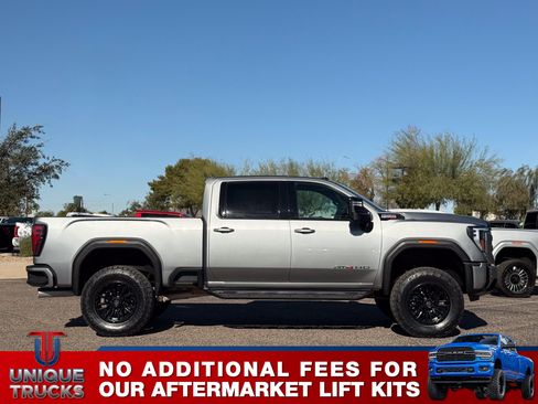 Used 2025 GMC Sierra 3500 AT4 w/ Technology Package image 4