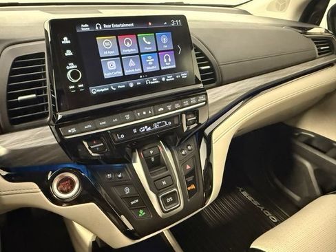 Used 2026 Honda Odyssey Elite image 23