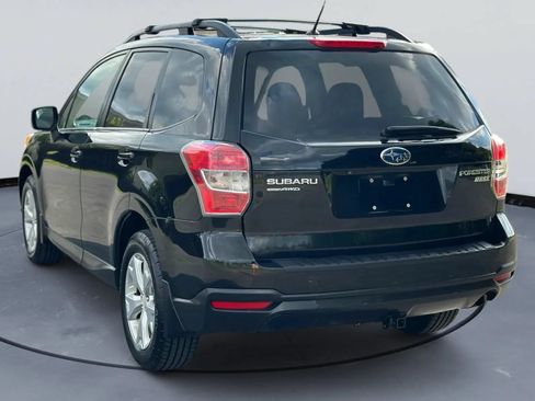 Used 2015 Subaru Forester 2.5i Premium w/ All-Weather Package AWD/4WD image 5