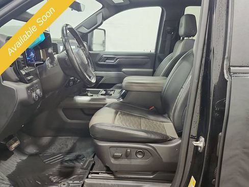 Used 2024 Chevrolet Silverado 2500 ZR2 w/ ZR2 Bison Edition AWD/4WD image 9