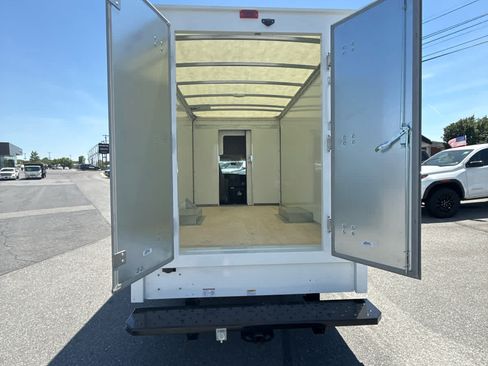 New 2025 GMC Savana 3500 w/ Power Convenience Package RWD image 33