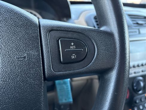 Used 2005 Chevrolet Equinox LS w/ Preferred Equipment Group image 21