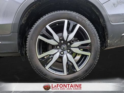 Used 2021 Honda Pilot Touring image 32