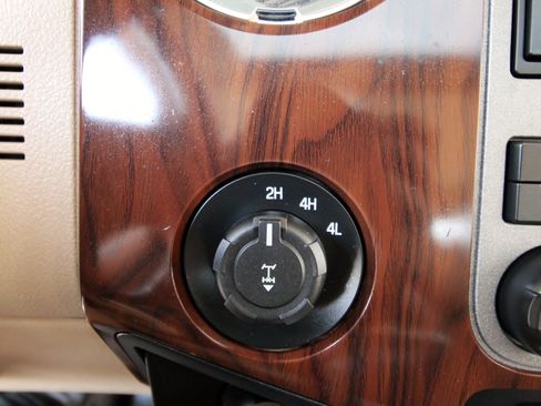 Used 2011 Ford F250 Lariat w/ Lariat Ultimate Pkg image 33