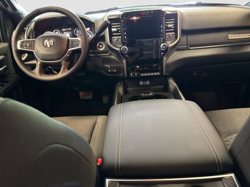 New 2026 RAM 2500 Big Horn AWD/4WD image 11
