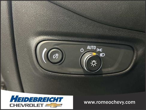 Certified 2023 Chevrolet Equinox LT image 26